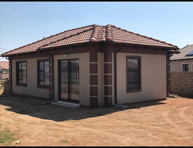 240M² VACANT LAND FOR SALE IN SHARON PARK